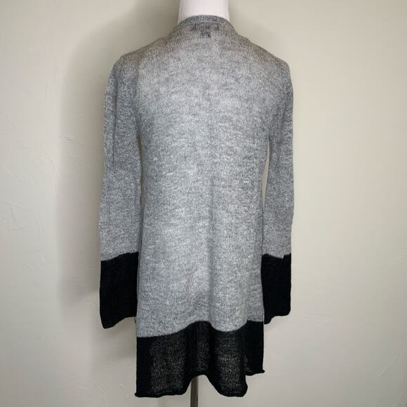 AB Studio Grey Black Cardigan Sweater Sz Small - Picture 2 of 8